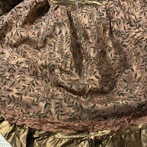 NWOT brown high low skirt, fits like 2xl